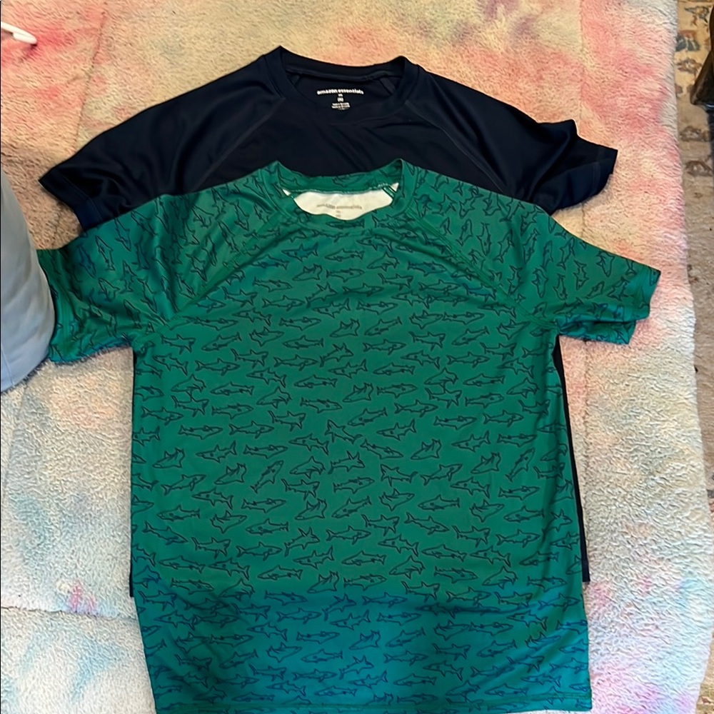 Green Shark Print T-Shirt and Navy T-Shirt Set